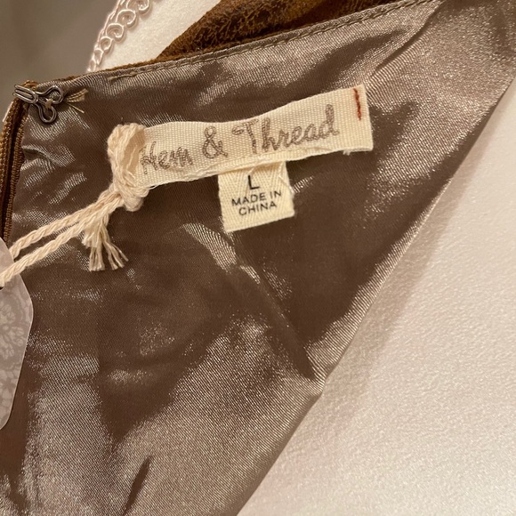 Dress - Picture 4 of 5